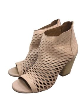 Bueno Blush Pink Laser-Cut Open-Toe Sandals | 39